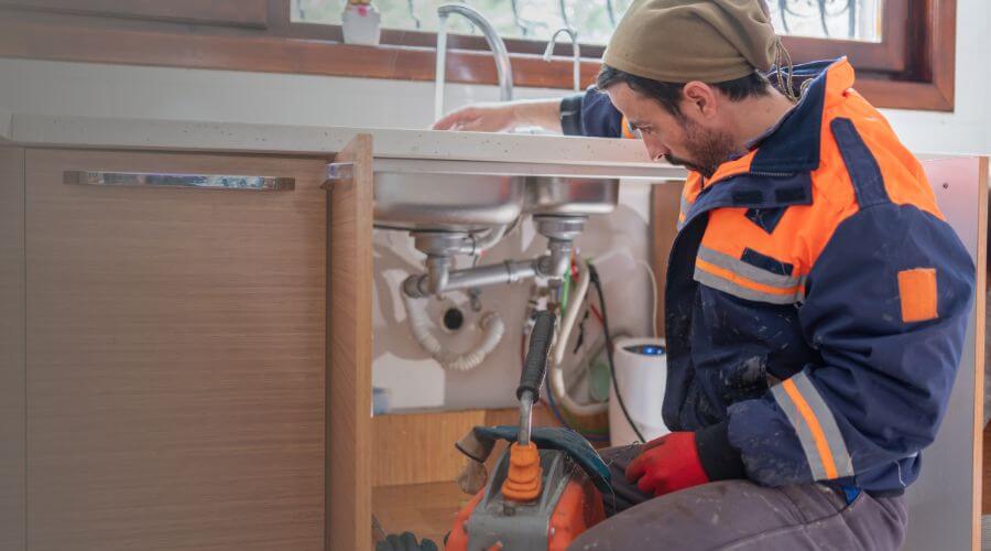 Expert burst pipe repair services in Waxahachie, TX